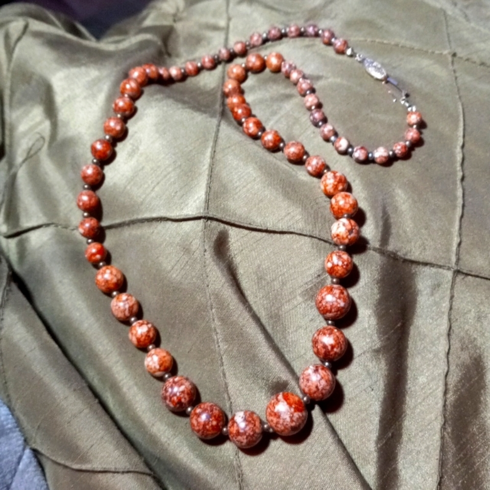 L-11 lot brown stone necklqce